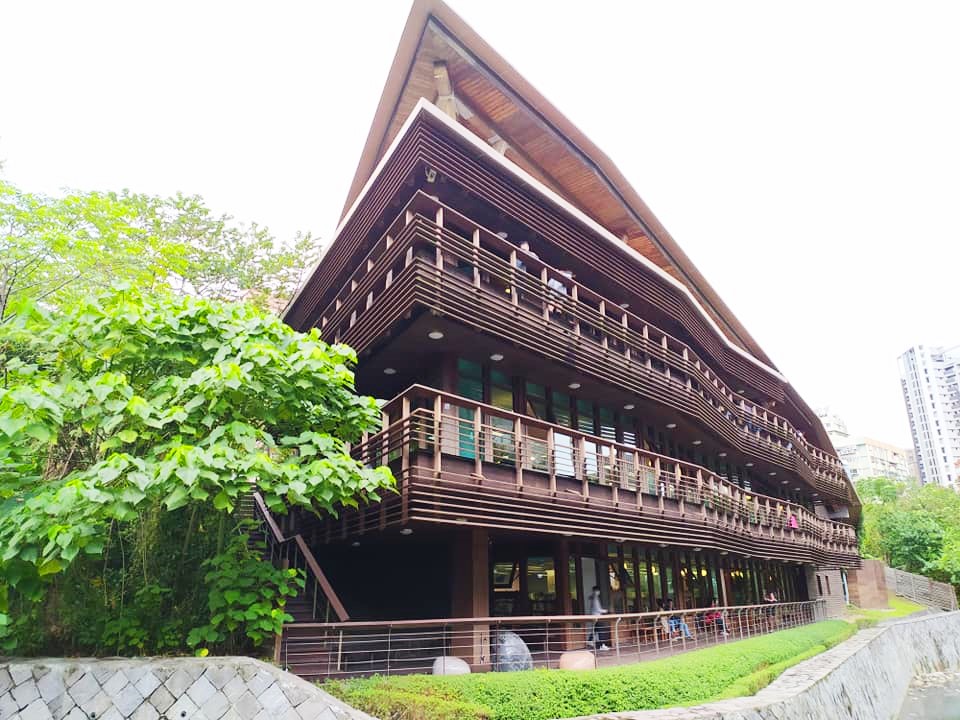 北投圖書館｜台北最美的圖書館,世界級綠建築