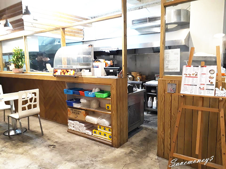 【台中美食地雷區】江山海茶餐廳民權店~最難吃的豬扒包,沒有之一!