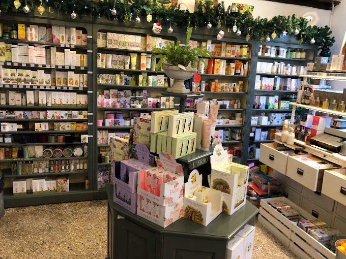 威尼斯必買|蕾莉歐,義大利頂級草本保養品,當地買只需1/3價格 威尼斯蕾莉歐