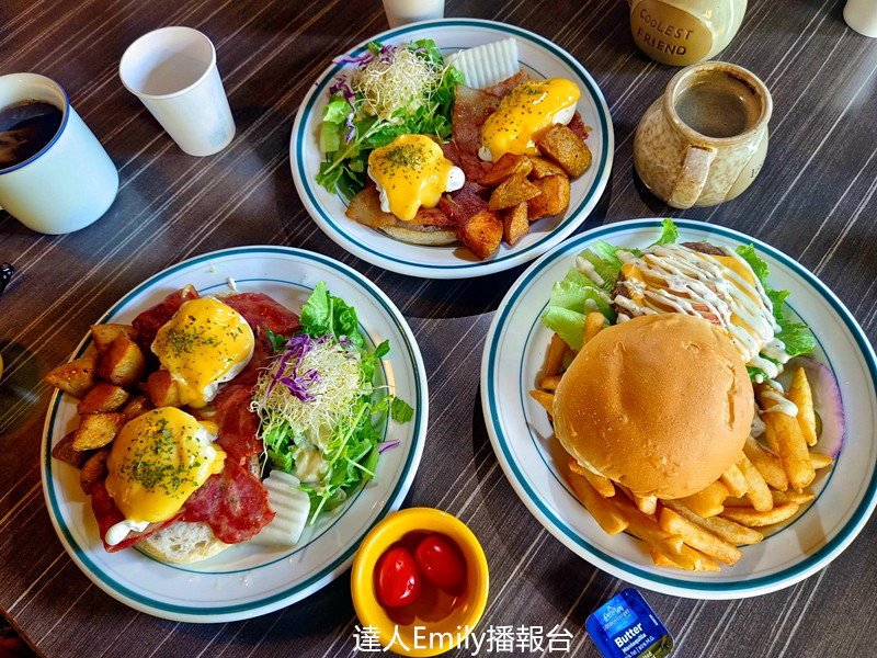 台中早午餐 | 奧樂美特,份量驚人,飲料無限續,聚餐首選好地方 奧樂美特