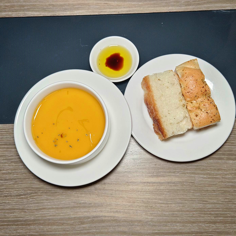 高雄駁二美食|典藏駁二餐廳ARTCO,藝術x美食的時尚餐酒館 典藏駁二餐廳ARTCO