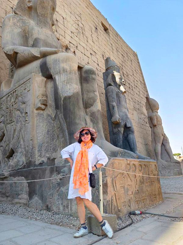 埃及旅遊|秋冬去埃及怎麼穿?從金字塔玩到尼羅河,穿搭攻略全解析! 埃及旅遊服飾穿搭