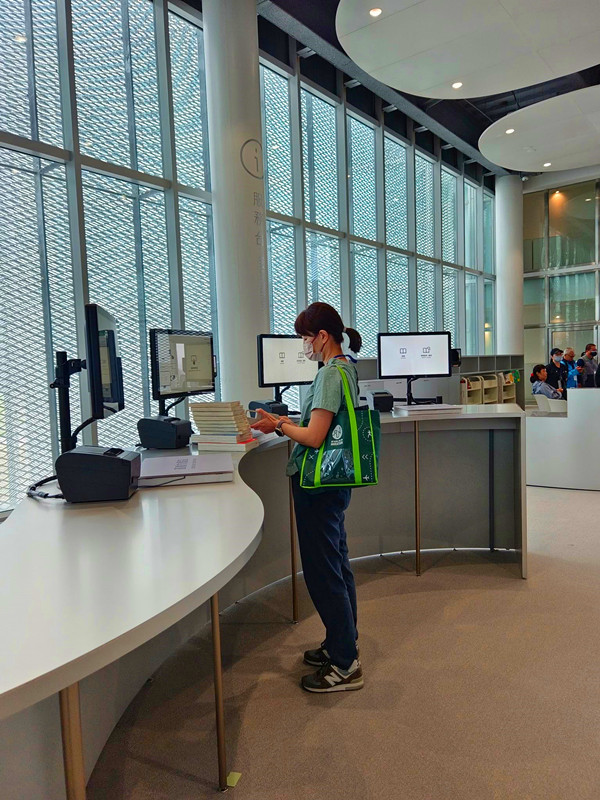 台中綠美圖開箱|全台首座圖書X美術館共構試營運,免費參觀搶先看! 綠美圖