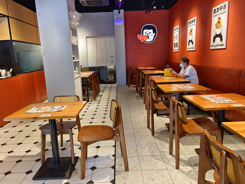 台中學士路美食|大力干蒸排骨,1000度高溫猛火的美味料理 大力干蒸排骨飯