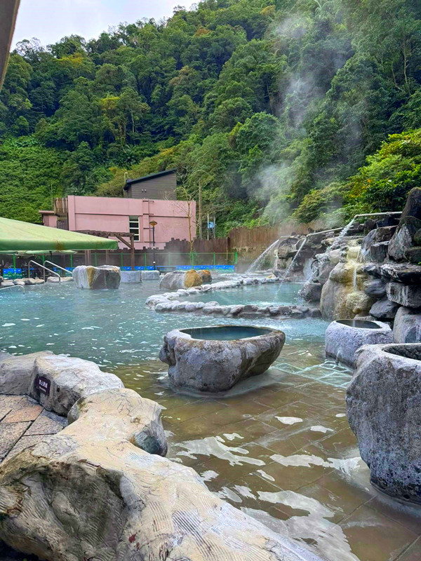 宜蘭太平山|鳩之澤溫泉石頭湯池,溫泉煮蛋,山毛櫸步道一次滿足 鳩之澤溫泉