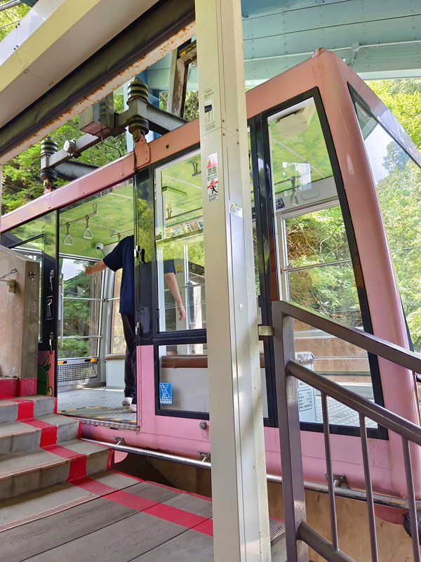 寒霞溪纜車|小豆島必訪紅葉秘境,觀景台,美景美食一次滿足 寒霞溪纜車