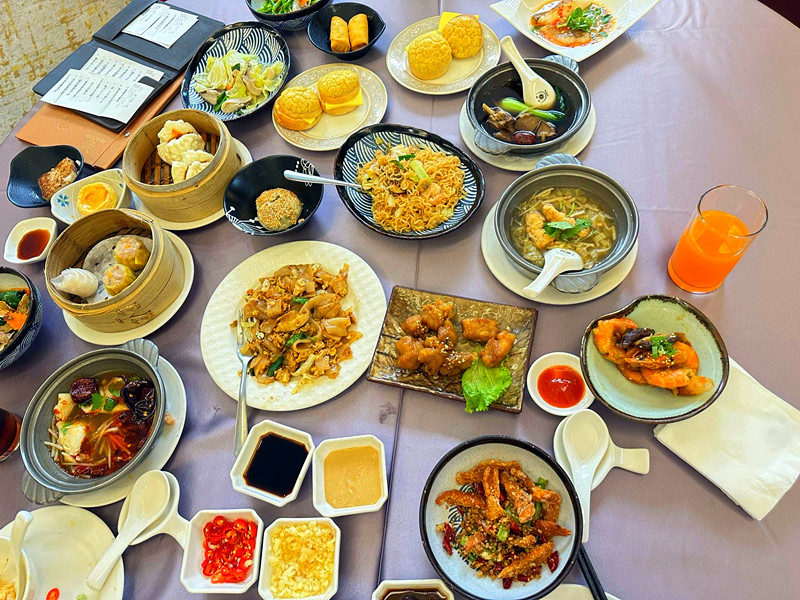 台中吃到飽|天地一家中餐廳,熱炒港點火鍋,美味又可爽吃2.5小時 天地一家吃到飽