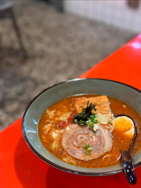 鉄人麵倉永興店