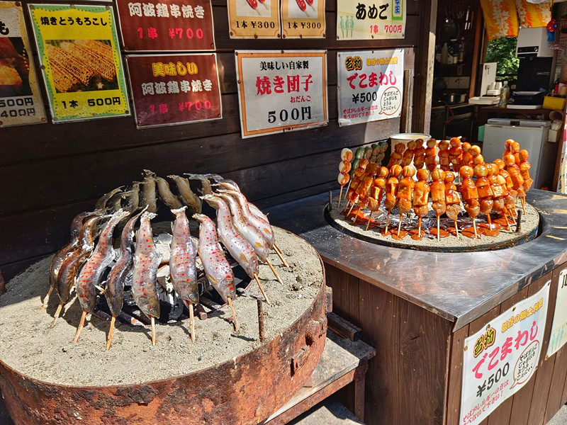 日本四國德島秘境|祖谷藤蔓橋,絕美溪谷瀑布一次滿足! 祖谷藤蔓橋小吃店