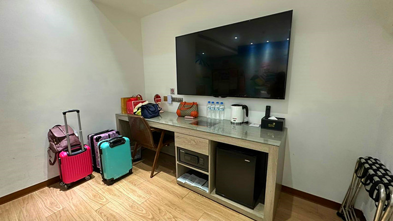 秝芯旅店駁二館