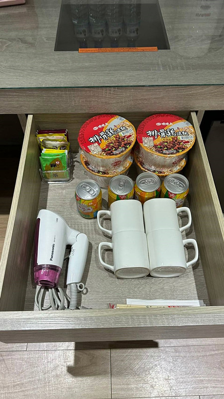 秝芯旅店駁二館