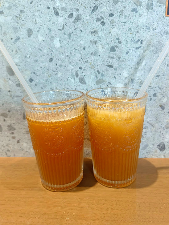 發愣吃VARMT健行店