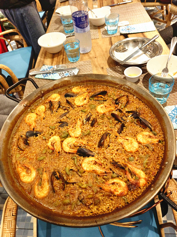 西班牙美食|在巴塞隆納Marina Bay邂逅傳奇海鮮鐵鍋燉飯 Marina Bay Barcelona