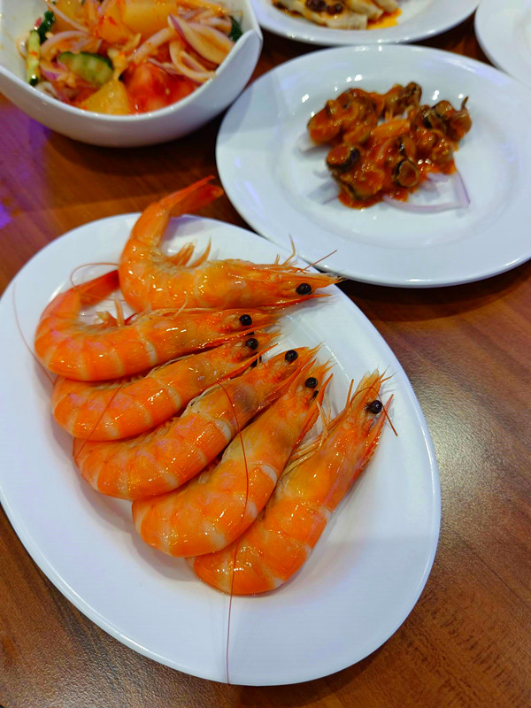 台中吃到飽|星巴巴港台美食:熱炒港點$698起,壽星88折優惠 星巴巴港台美食總匯